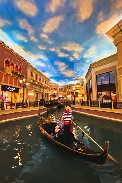 outdoor gondola ride las vegas|grand canal gondola ride.